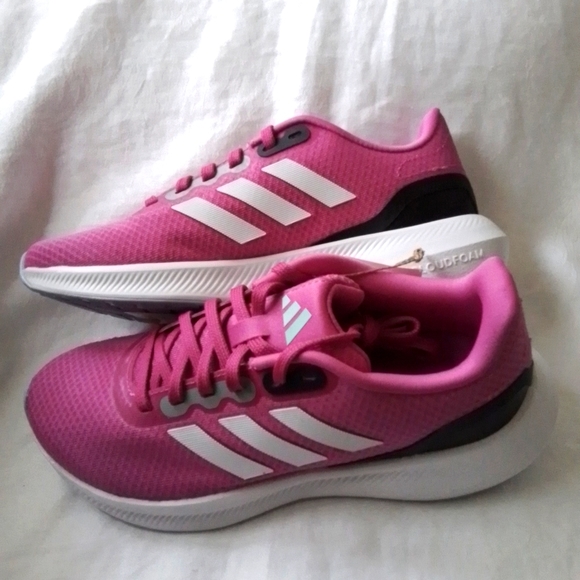 adidas Shoes - Adidas Runfalcon 3.0, Size 5 1/2 Wide, Pink and White